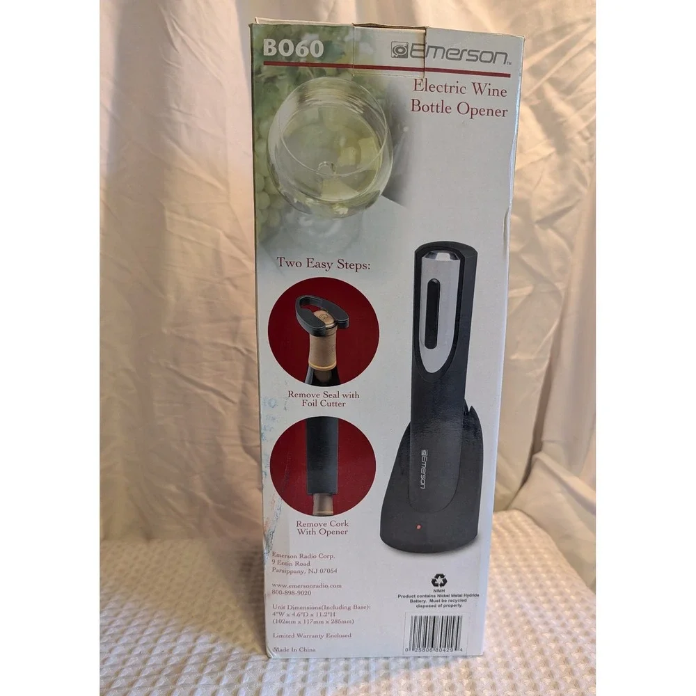 Emerson Electric Wine Bottle Opener with Foil Cutter in Black B060 Cordless NEW